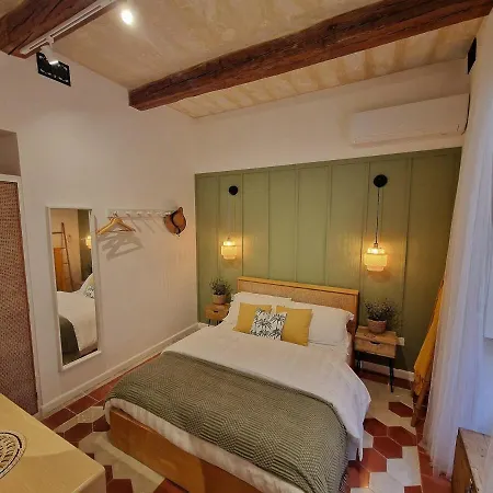 Tal-pupa Converted *