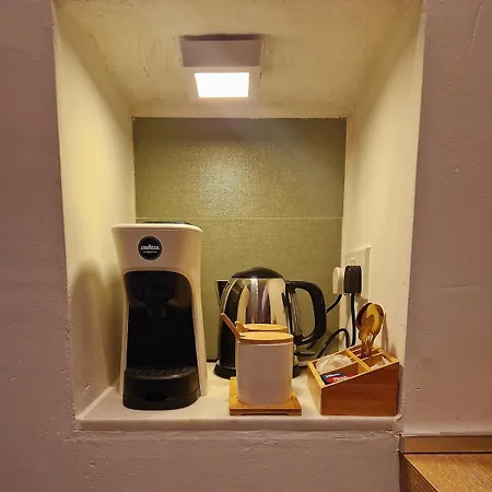 Tal-pupa Converted * Marsaxlokk