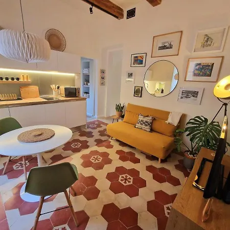 Tal-pupa Converted Appartement *