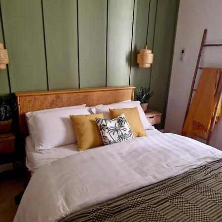 Tal-pupa Converted Marsaxlokk