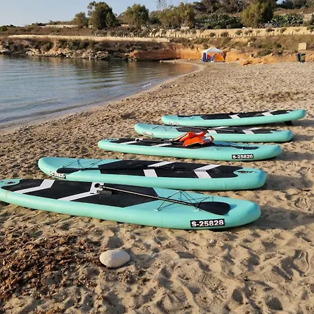 Tal-pupa Converted * Marsaxlokk