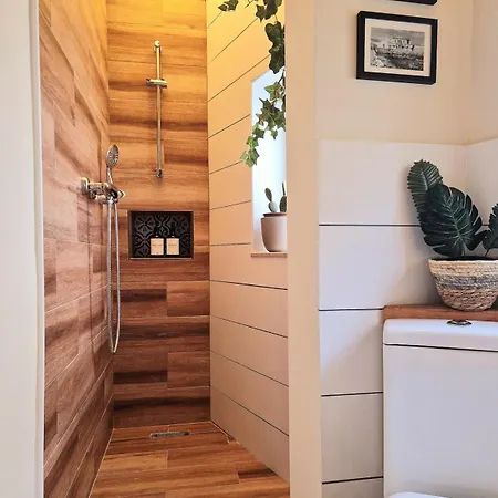 Apartament Tal-pupa Converted *