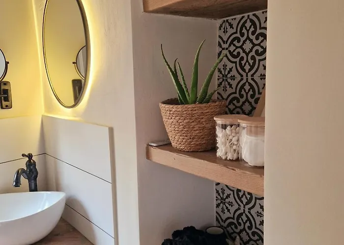 Tal-pupa Converted Apartamento *