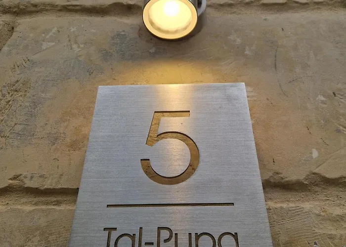 Tal-pupa Converted شقة مرسلوك